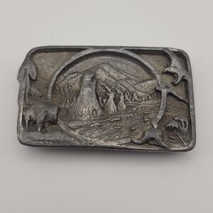 VTG 1983 Siskiyou Buckle Co. American Indian‎ Tribute Pewter Belt Buckle BROKEN